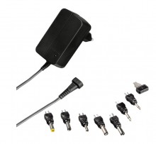 Adapt�r - univerz�ln� nap�jec� zdroj